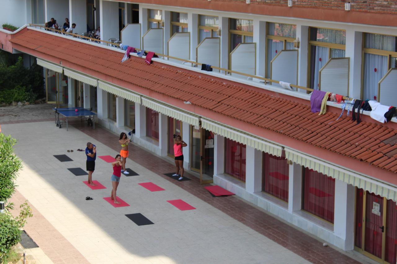 בלאנס Hotel Esplendid מראה חיצוני תמונה